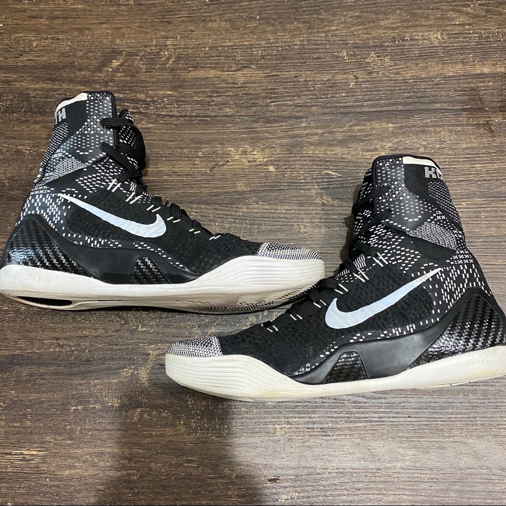 Nike Kobe Bryant 9 Black History Month Sneaker 8.5 - Picture 3 of 14